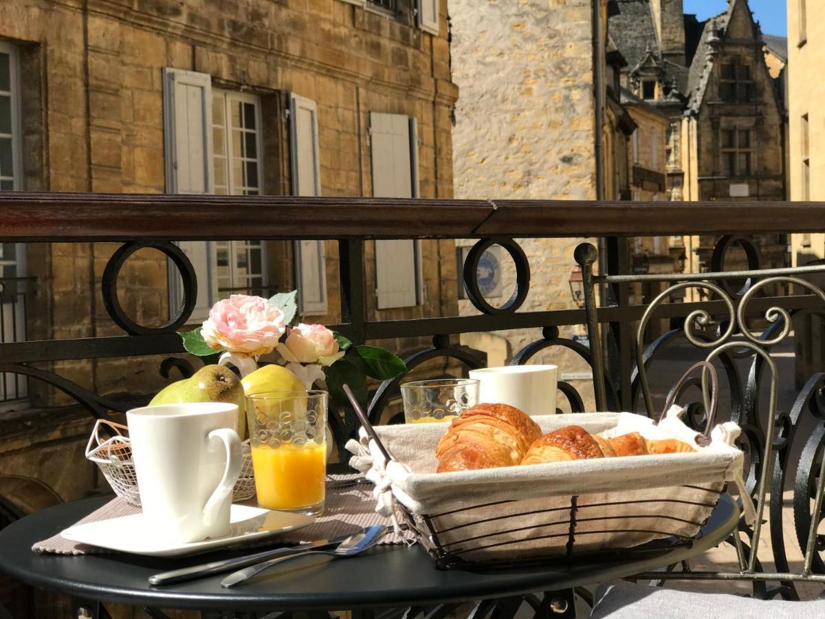 L Appart D En Face Sarlat Exterior foto