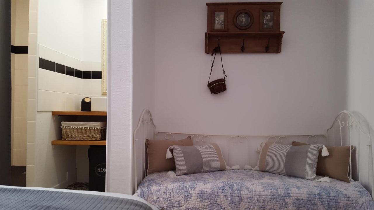 L Appart D En Face Sarlat Exterior foto