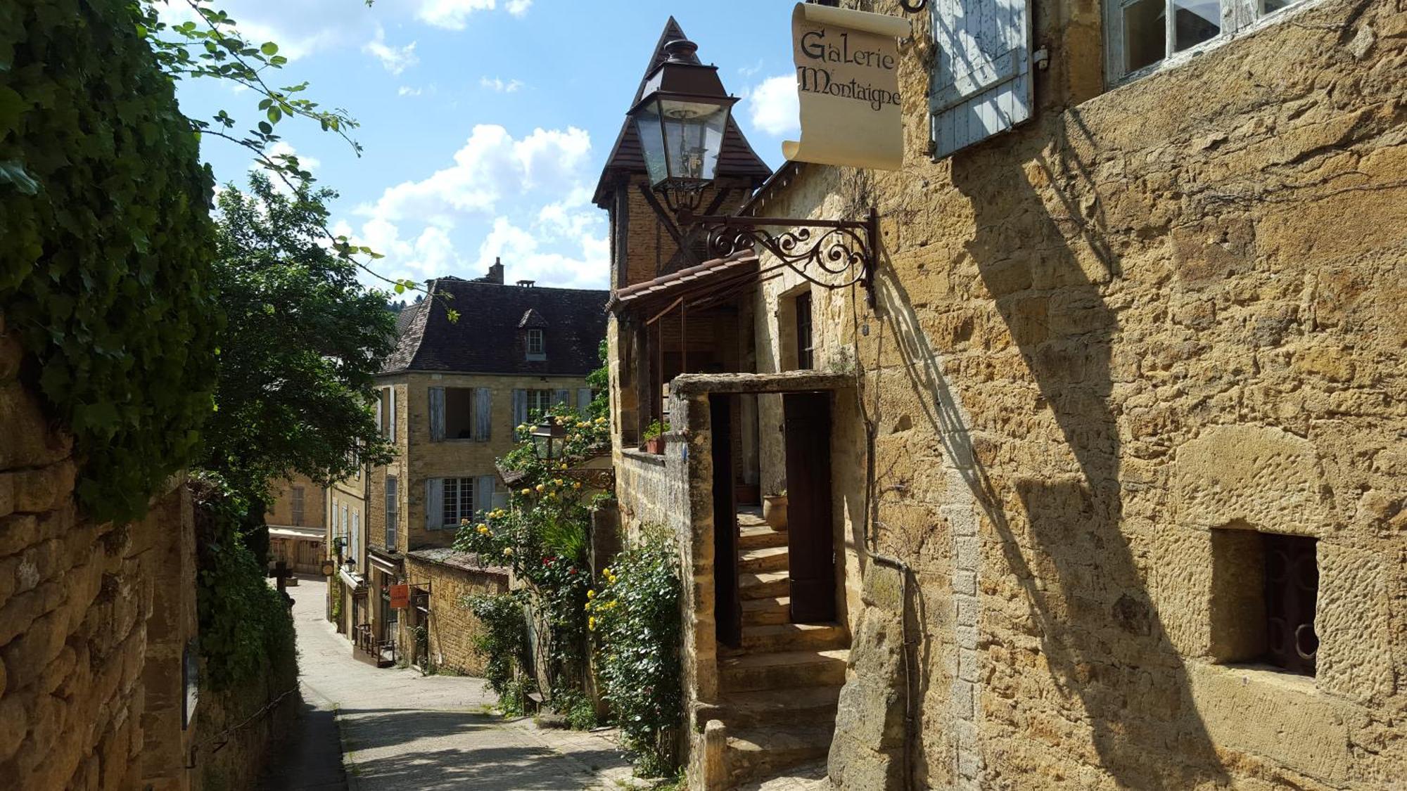 L Appart D En Face Sarlat Exterior foto